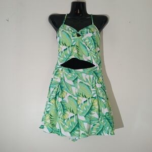Tropical Leaf Print Cutout Romper in Green